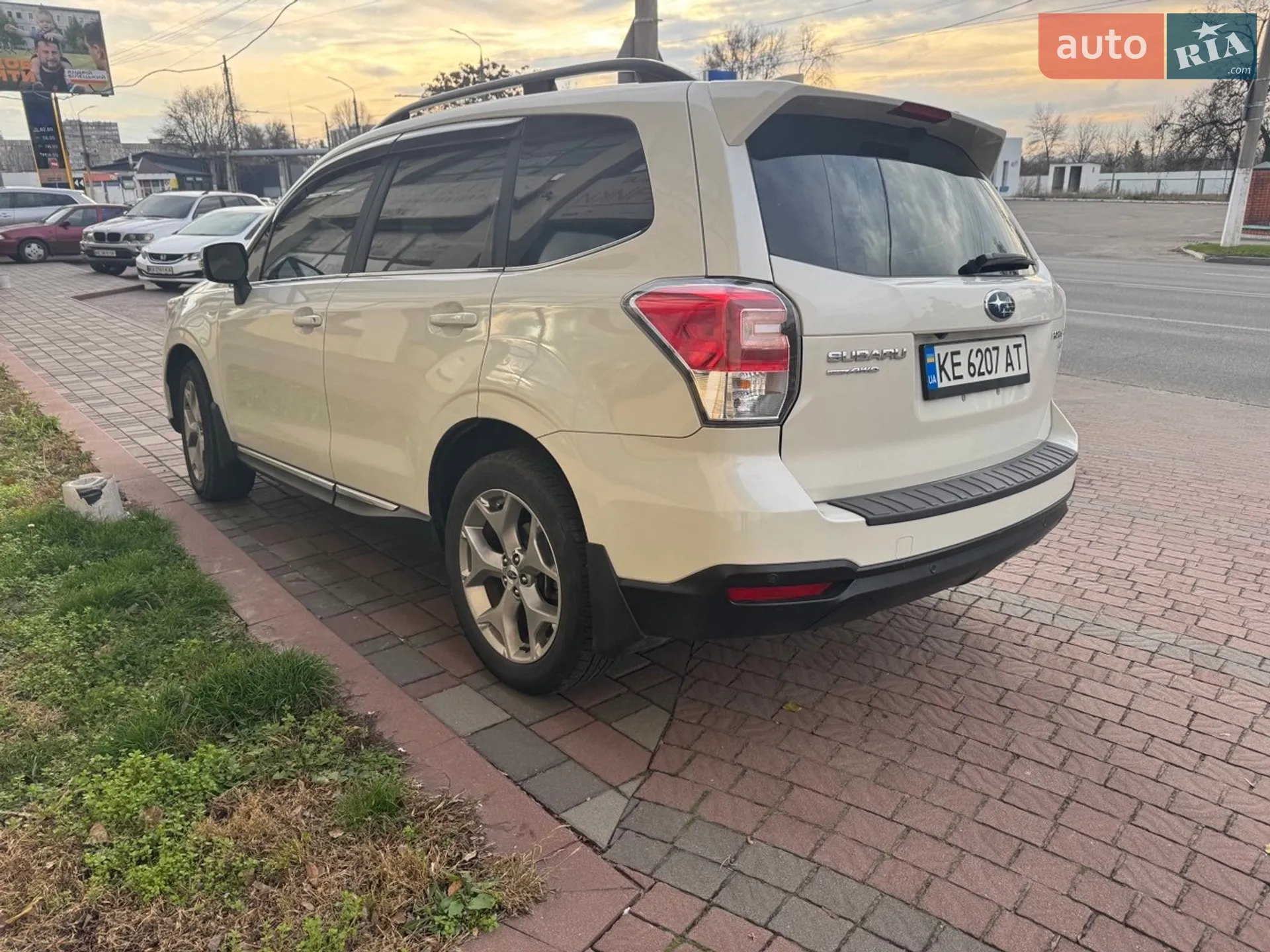 2016 Subaru Forester - мініатюра 2
