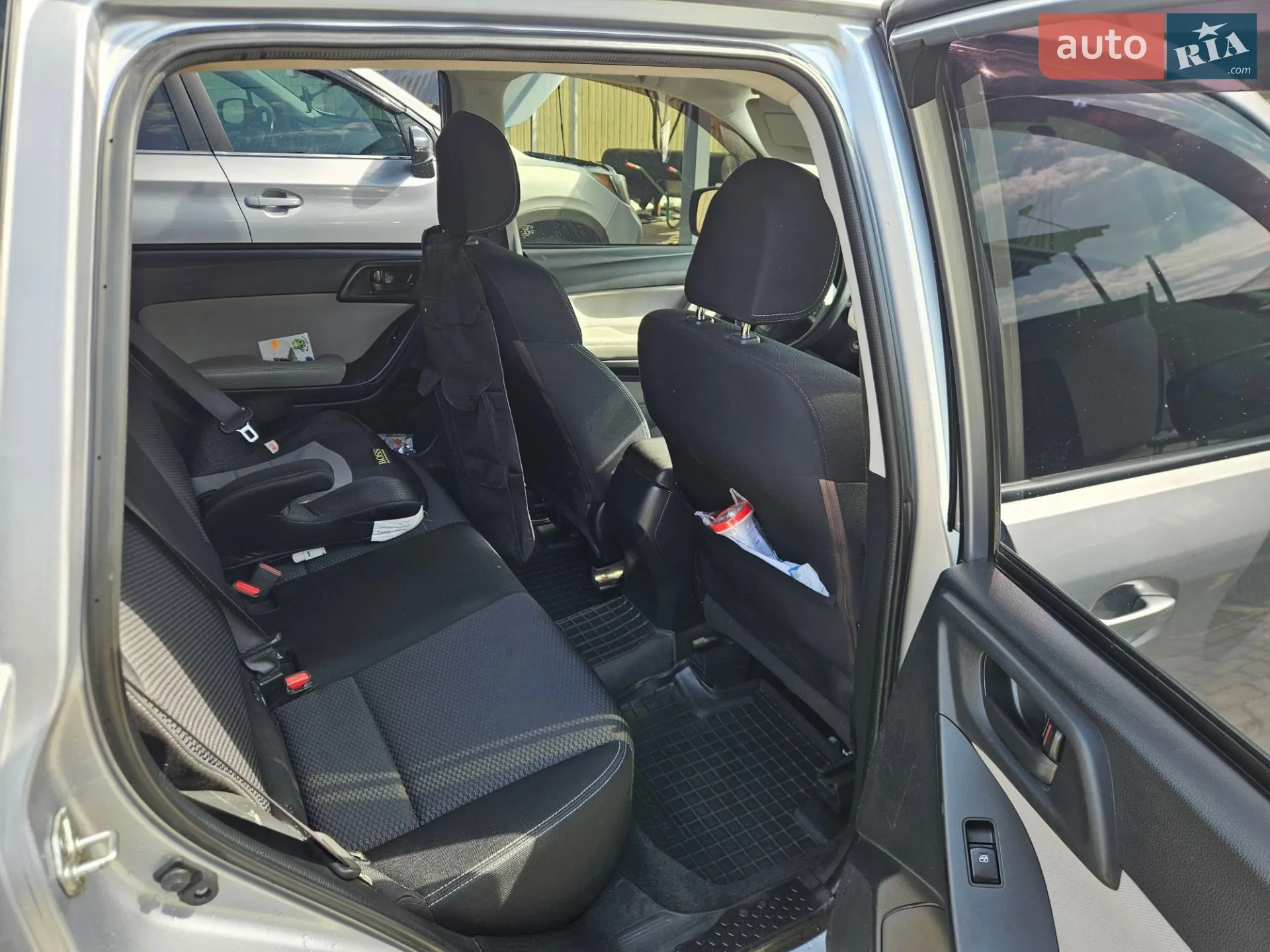 2016 Subaru Forester - мініатюра 17