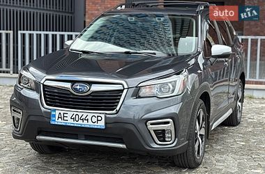 Позашляховик / Кросовер Subaru Forester 2019 в Дніпрі
