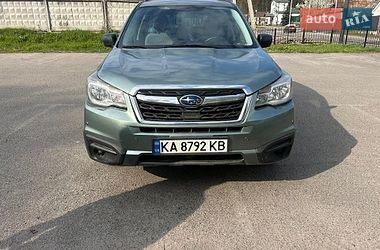 Внедорожник / Кроссовер Subaru Forester 2017 в Киеве