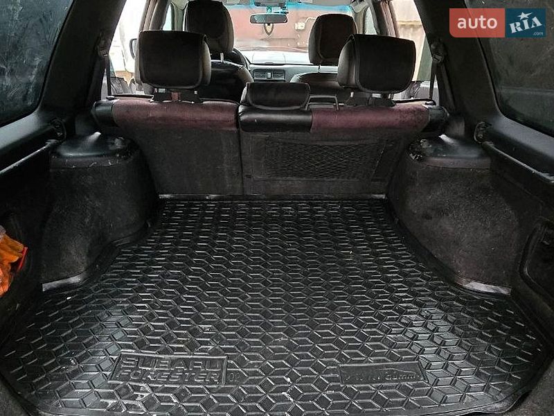 Внедорожник / Кроссовер Subaru Forester 2006 в Харькове