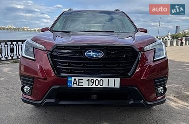 Позашляховик / Кросовер Subaru Forester 2024 в Дніпрі