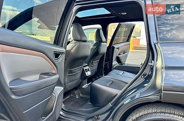 Внедорожник / Кроссовер Subaru Forester 2025 в Киеве