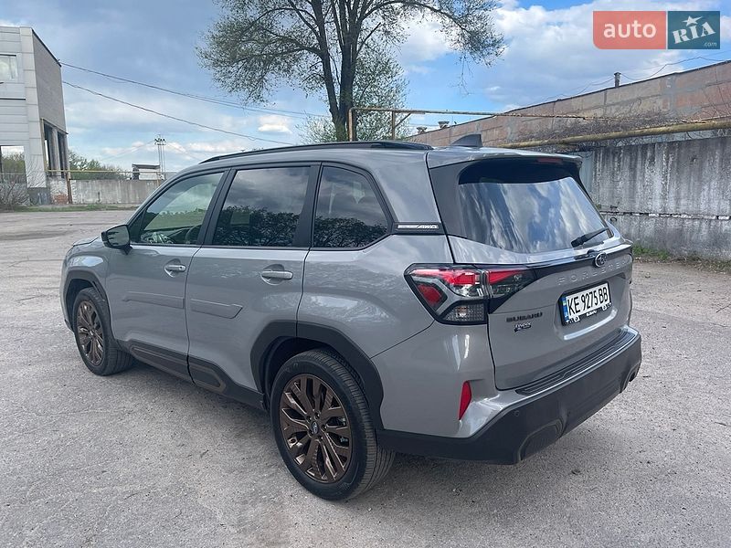 Внедорожник / Кроссовер Subaru Forester 2024 в Днепре
