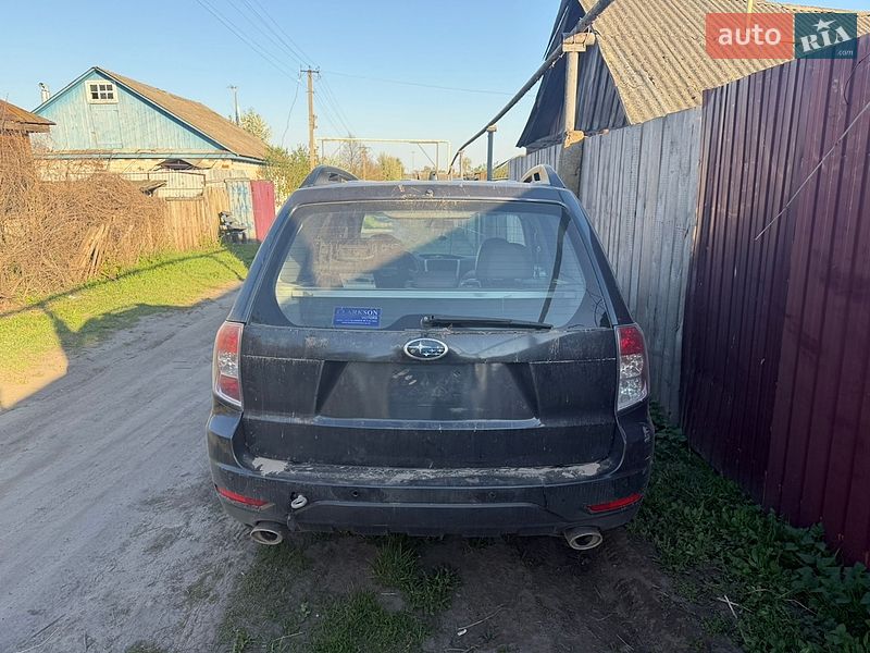 Внедорожник / Кроссовер Subaru Forester 2010 в Шостке