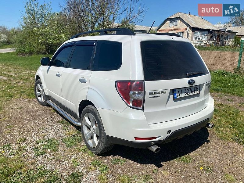 Внедорожник / Кроссовер Subaru Forester 2012 в Ставище