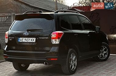 Внедорожник / Кроссовер Subaru Forester 2017 в Днепре