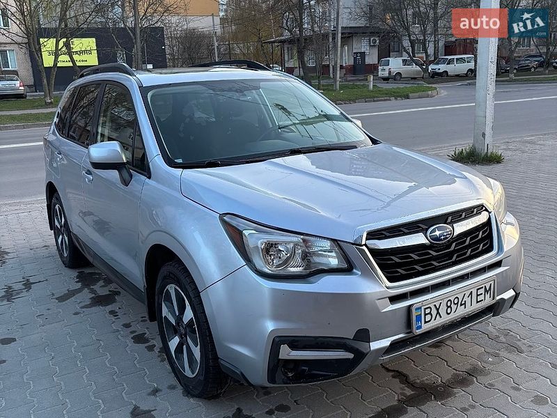 Позашляховик / Кросовер Subaru Forester 2016 в Хмельницькому
