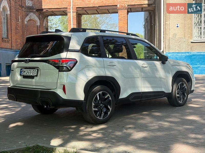 Внедорожник / Кроссовер Subaru Forester 2024 в Сумах