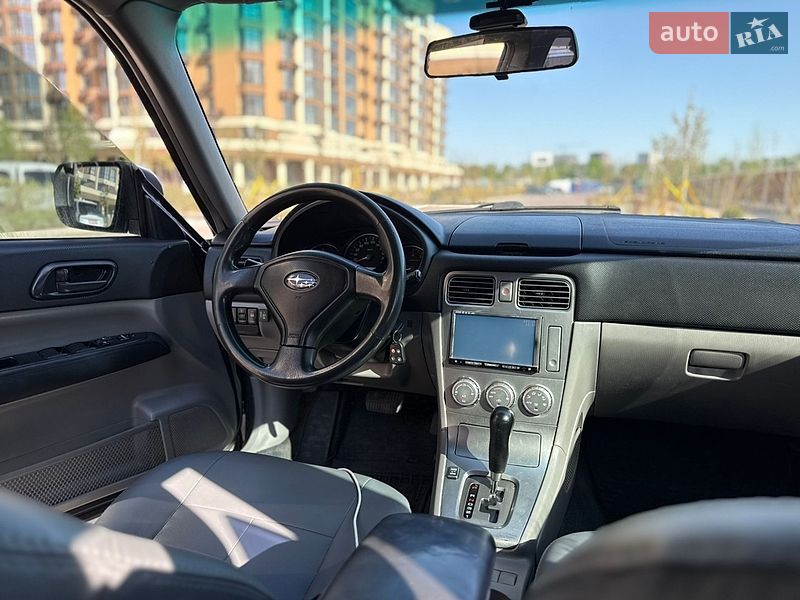Внедорожник / Кроссовер Subaru Forester 2006 в Киеве