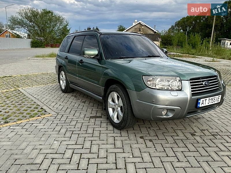 Внедорожник / Кроссовер Subaru Forester 2006 в Снятине