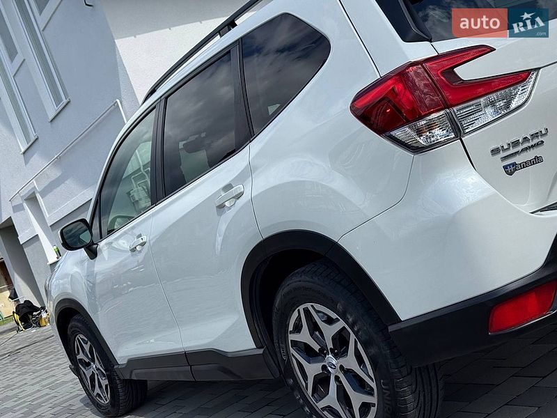 Внедорожник / Кроссовер Subaru Forester 2020 в Долине