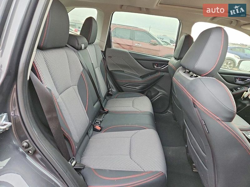 Внедорожник / Кроссовер Subaru Forester 2023 в Львове