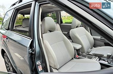 Внедорожник / Кроссовер Subaru Forester 2012 в Киеве