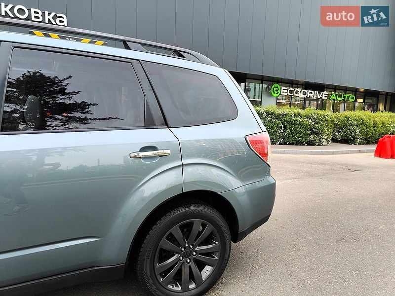 Внедорожник / Кроссовер Subaru Forester 2012 в Киеве