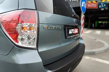 Внедорожник / Кроссовер Subaru Forester 2012 в Киеве