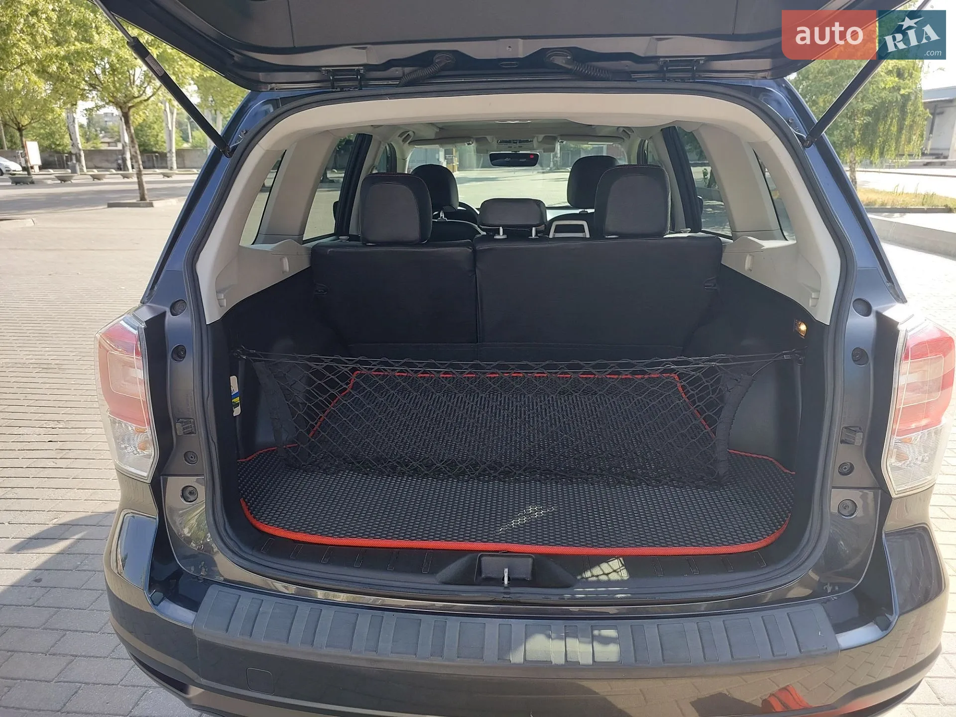 2017 Subaru Forester - мініатюра 10