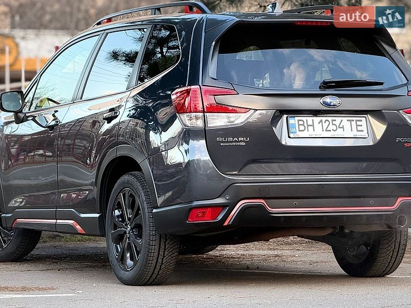 Внедорожник / Кроссовер Subaru Forester 2022 в Киеве