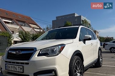 Позашляховик / Кросовер Subaru Forester 2017 в Одесі