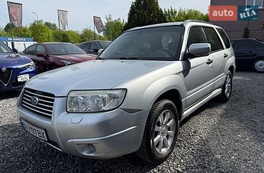 Позашляховик / Кросовер Subaru Forester 2006 в Львові