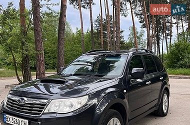 Позашляховик / Кросовер Subaru Forester 2010 в Нетішині