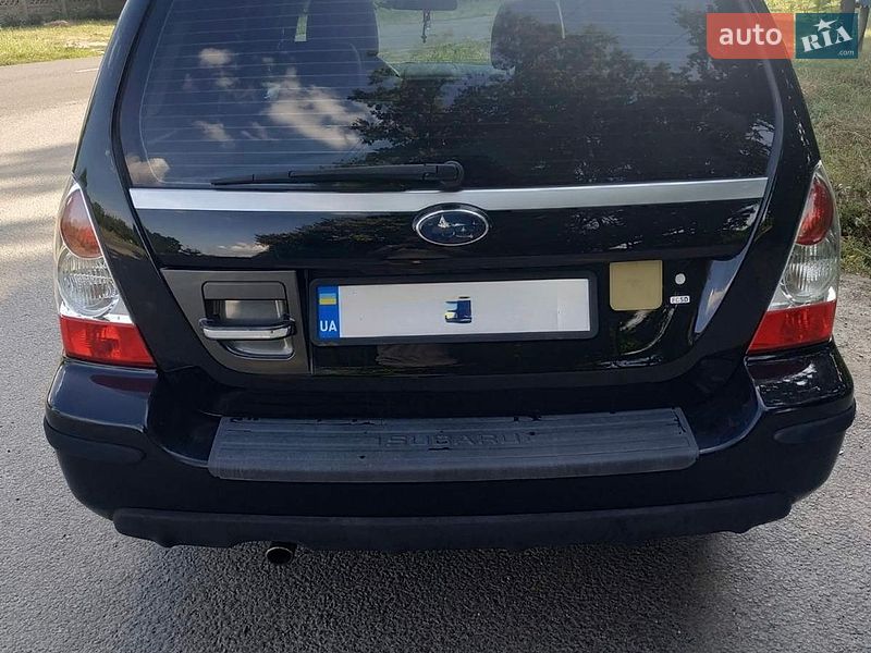 Внедорожник / Кроссовер Subaru Forester 2006 в Чугуеве
