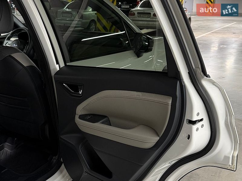 Позашляховик / Кросовер Subaru Forester 2024 в Дніпрі