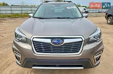 Внедорожник / Кроссовер Subaru Forester 2020 в Киеве