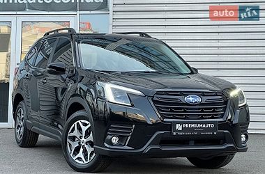 Внедорожник / Кроссовер Subaru Forester 2024 в Киеве