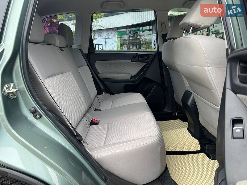 Внедорожник / Кроссовер Subaru Forester 2017 в Киеве