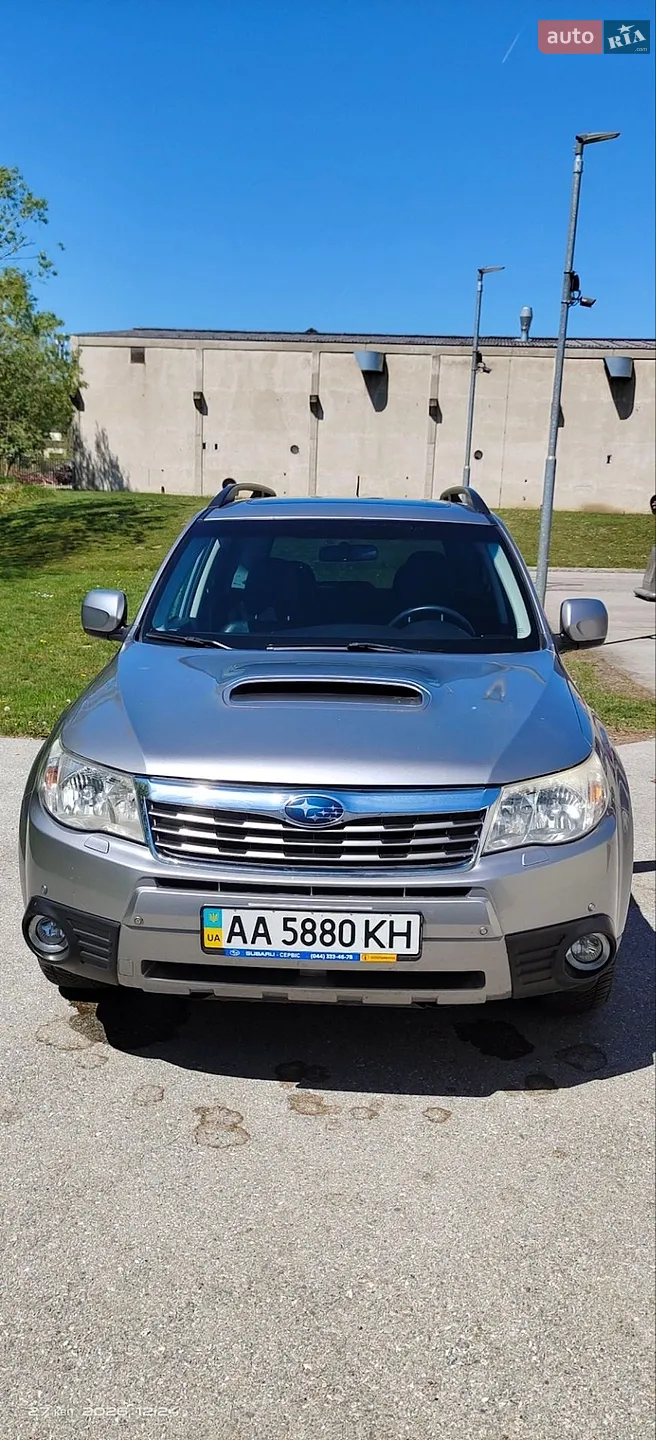 2010 Subaru Forester - фото 1