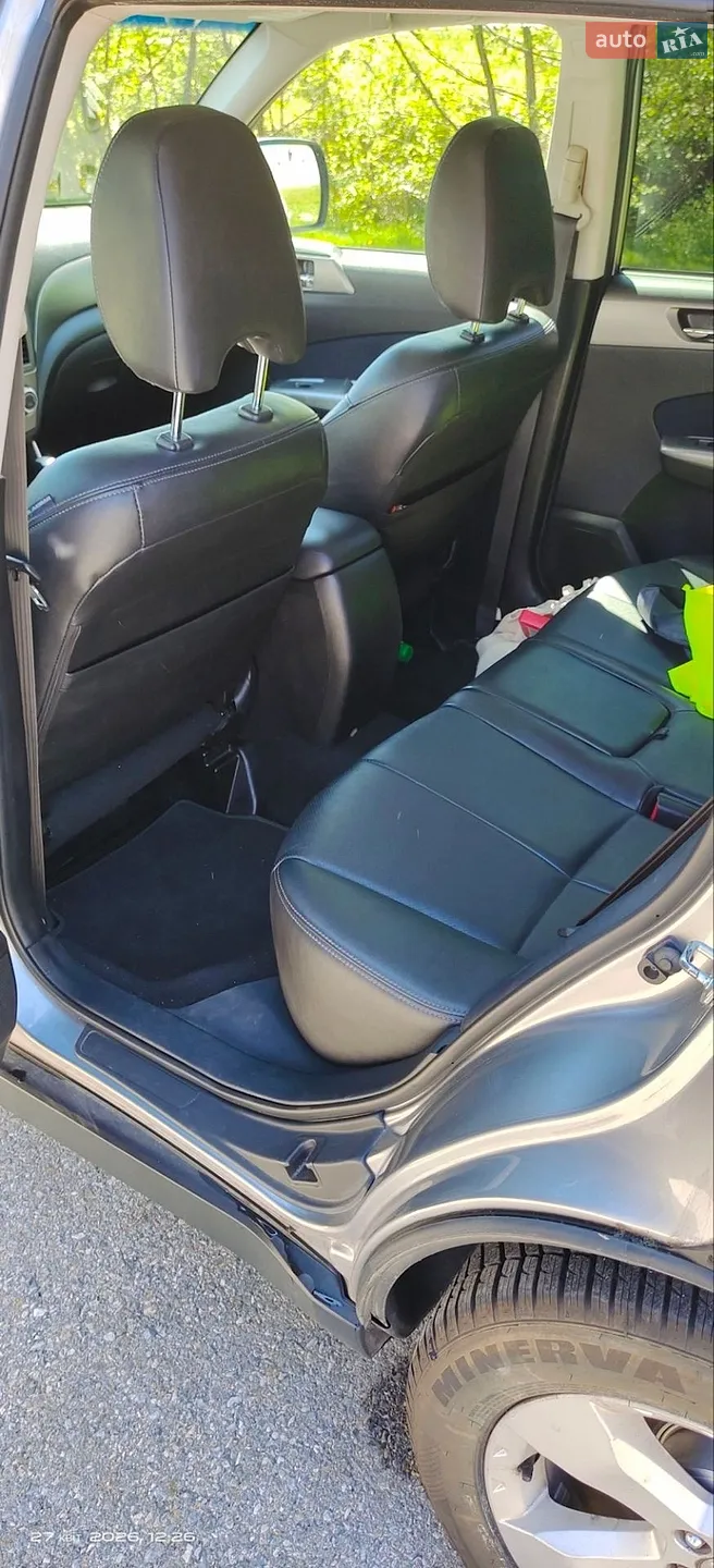 2010 Subaru Forester - мініатюра 17