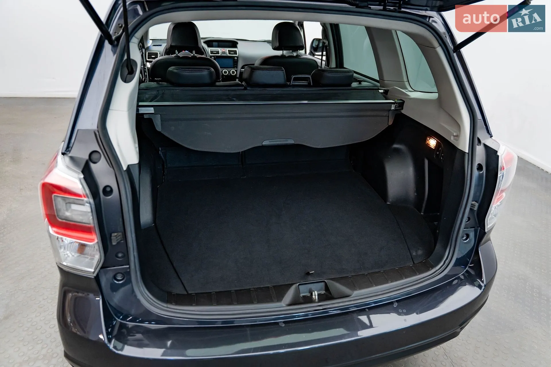 2017 Subaru Forester - мініатюра 7
