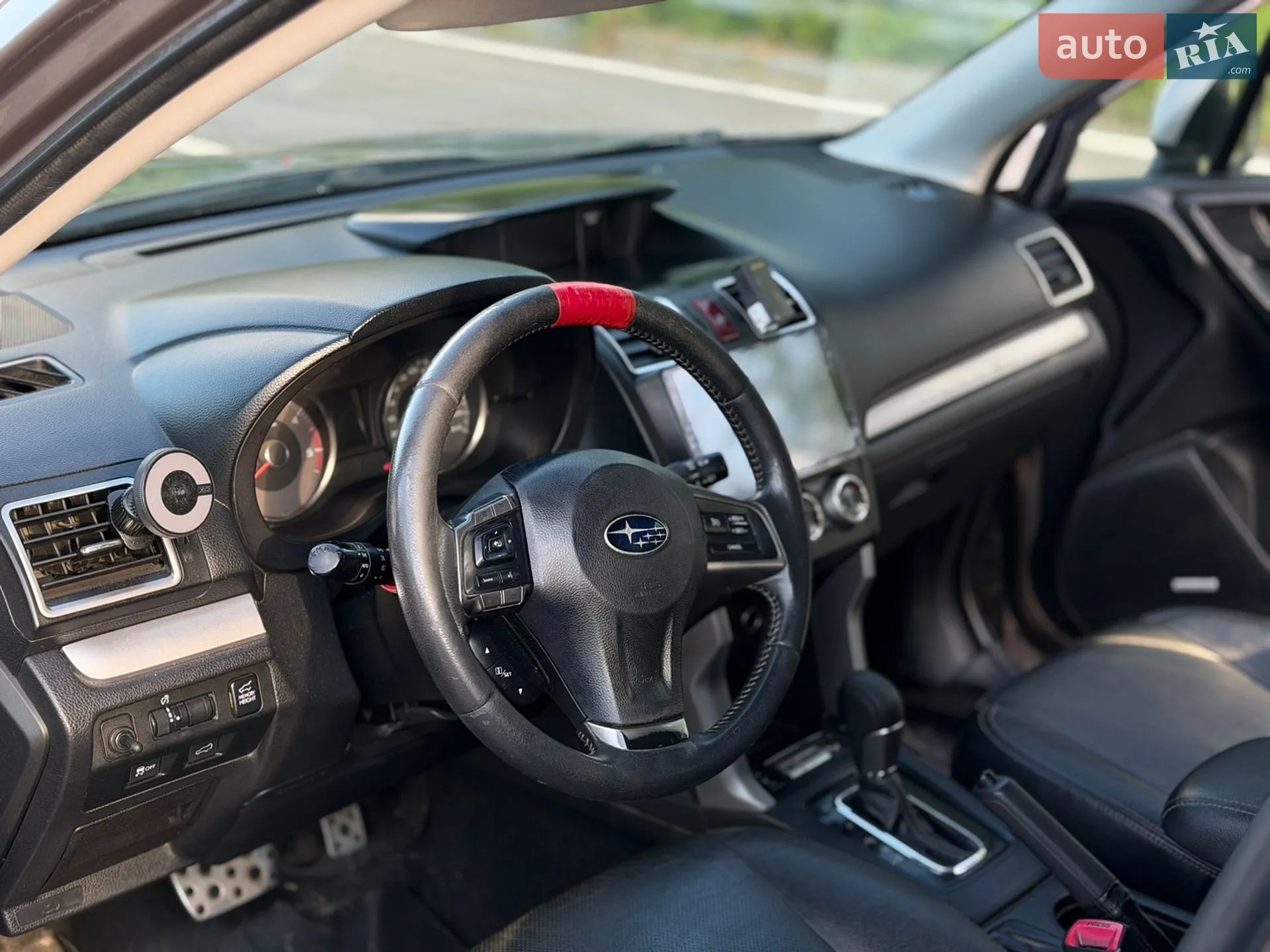 2015 Subaru Forester - мініатюра 13