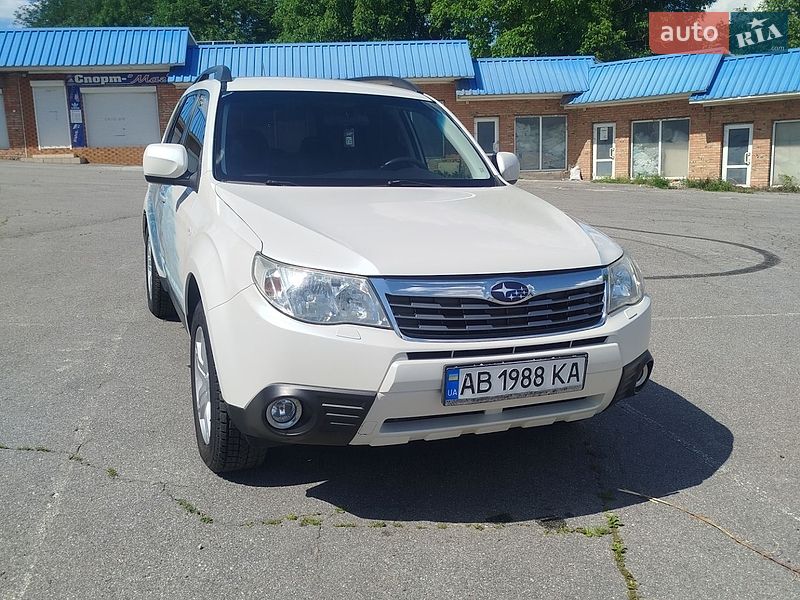 2010 Subaru Forester, VIN JF1SH9LL5AG160664:plate — zdjęcie 1 (autoria)