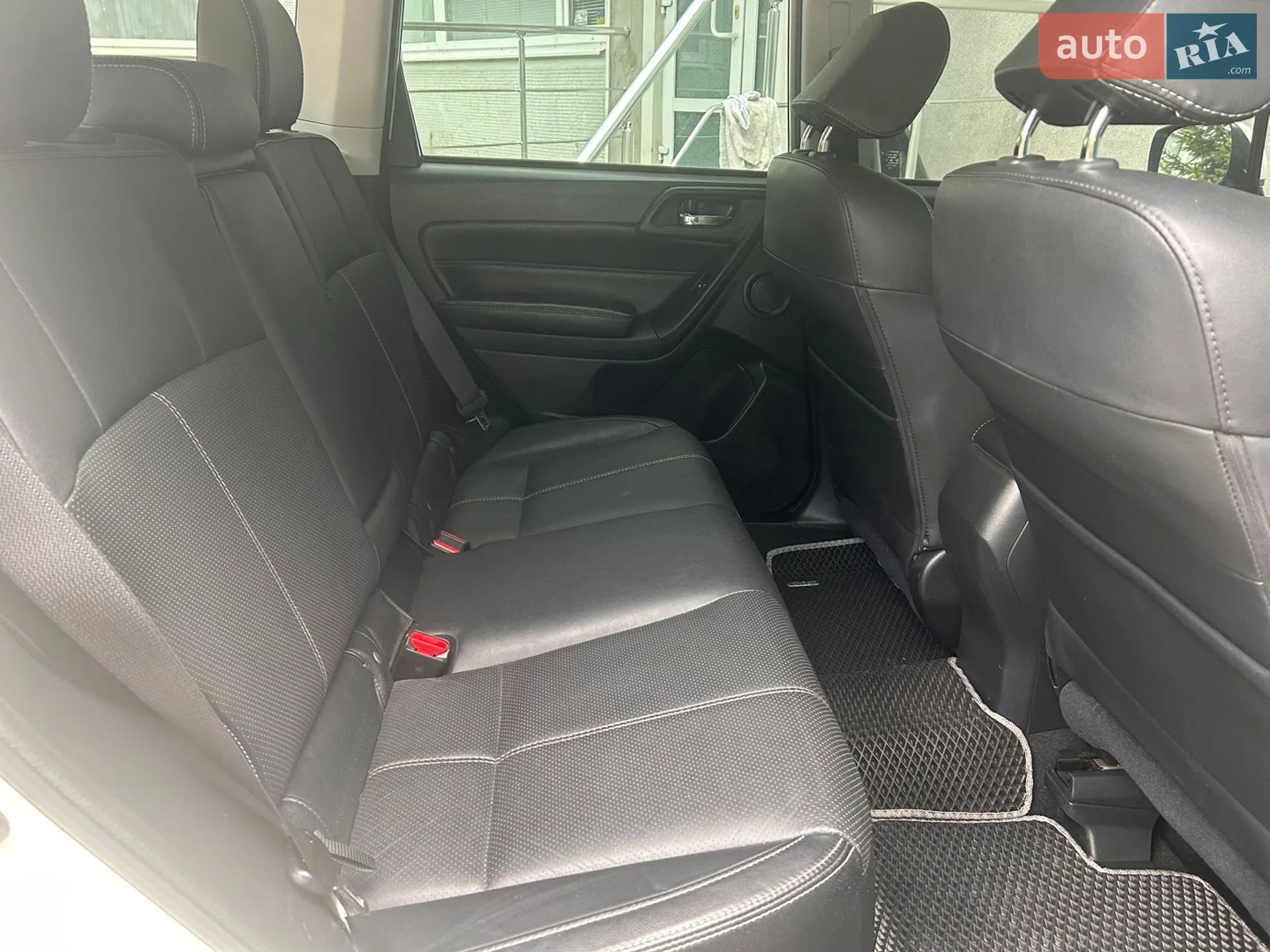 2017 Subaru Forester - мініатюра 13