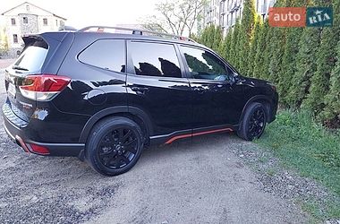 Внедорожник / Кроссовер Subaru Forester 2023 в Ирпене