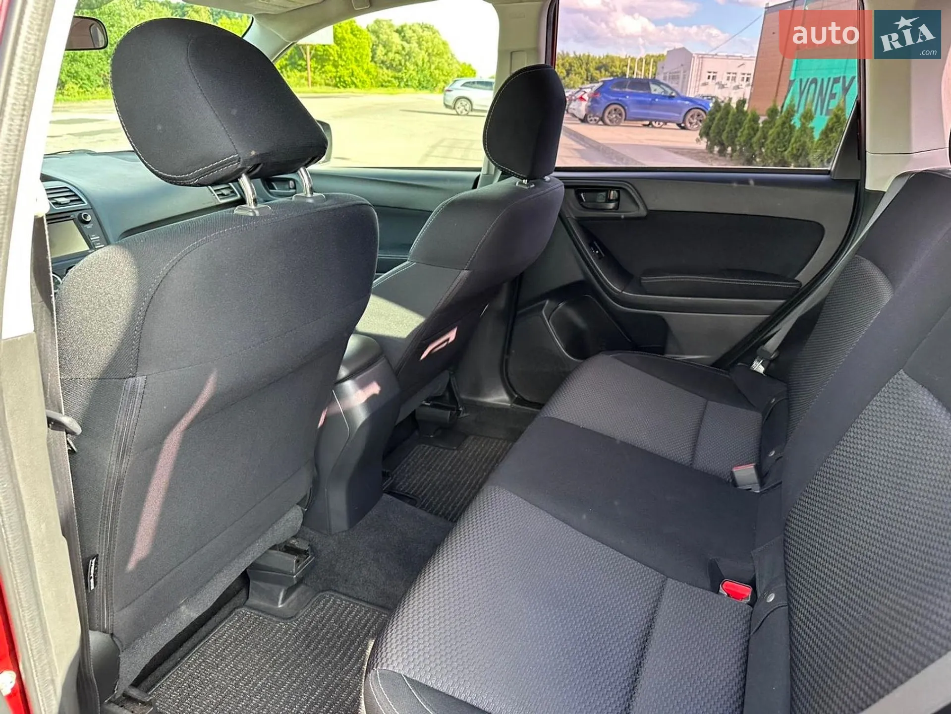 2017 Subaru Forester - мініатюра 11