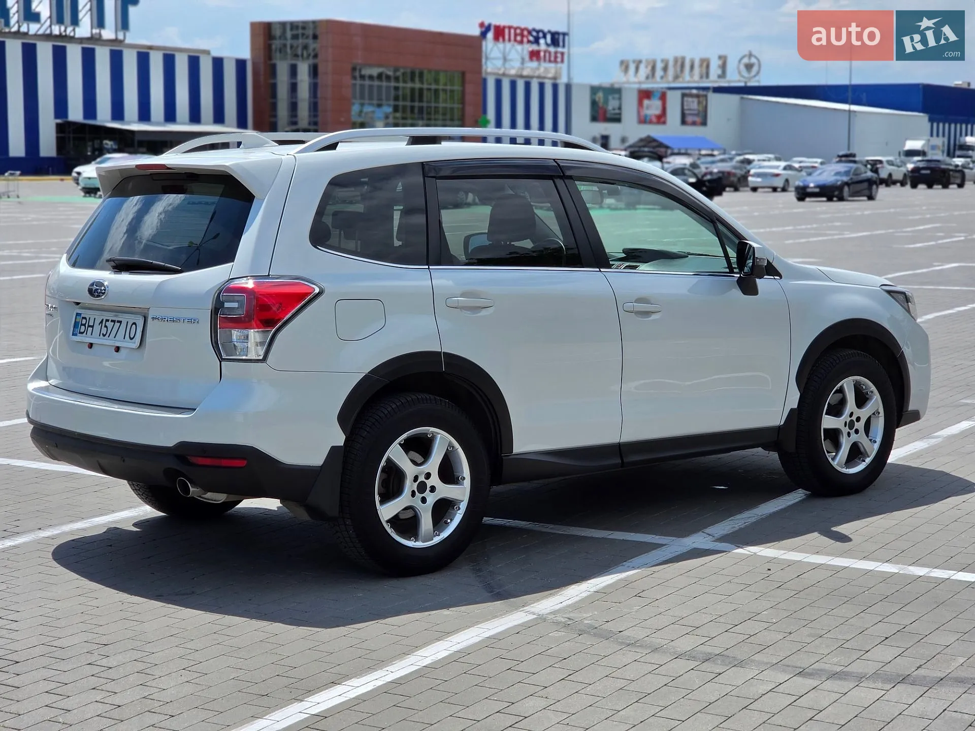 2018 Subaru Forester - мініатюра 12