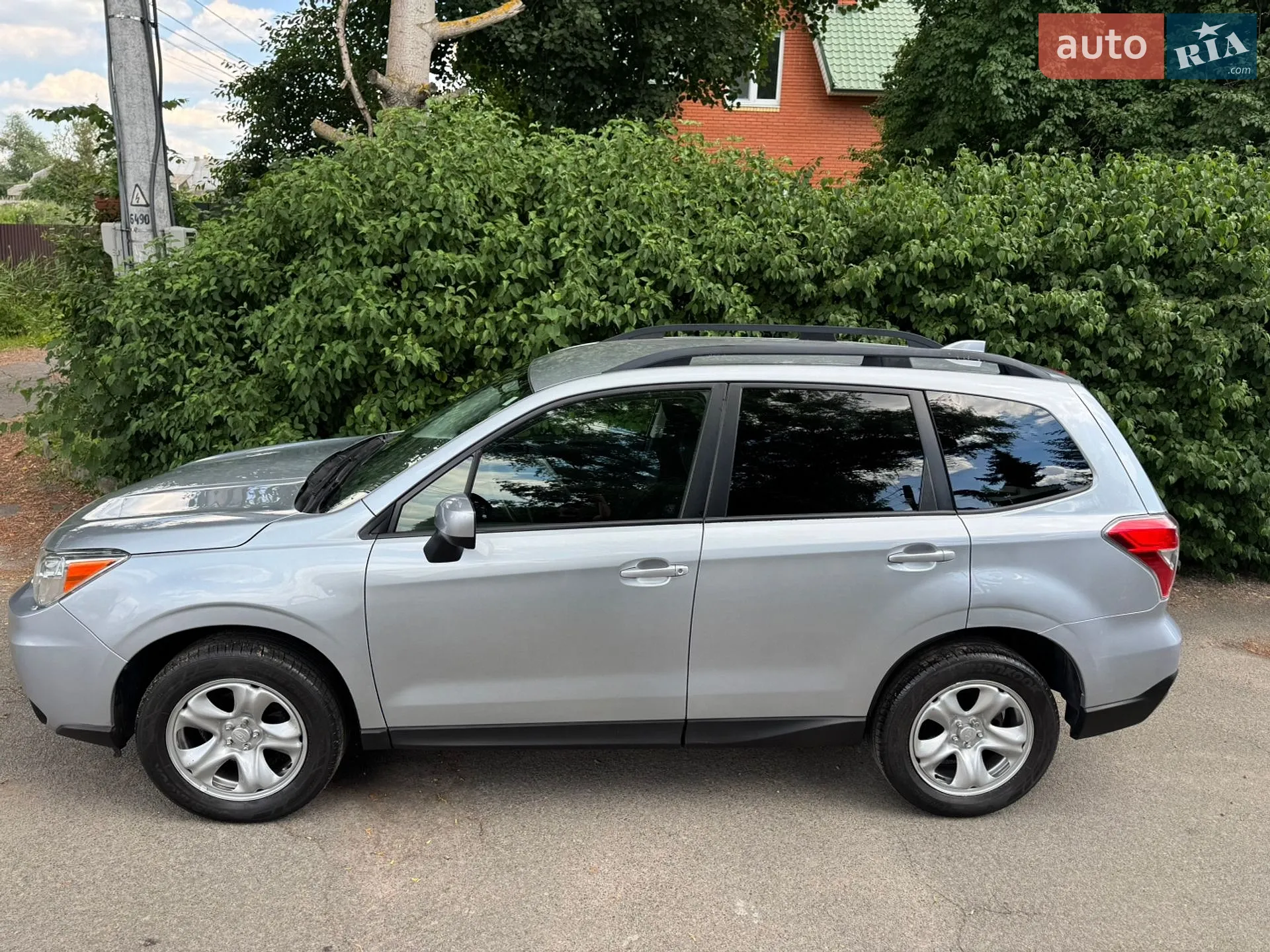 2016 Subaru Forester - мініатюра 16