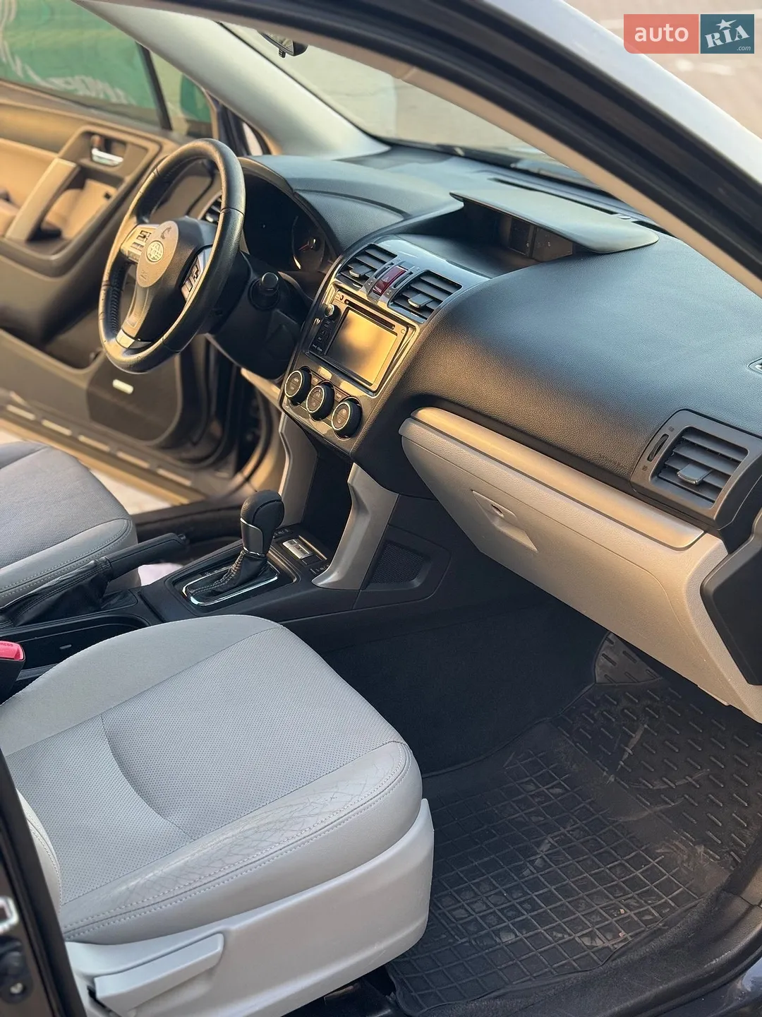 2014 Subaru Forester - мініатюра 25