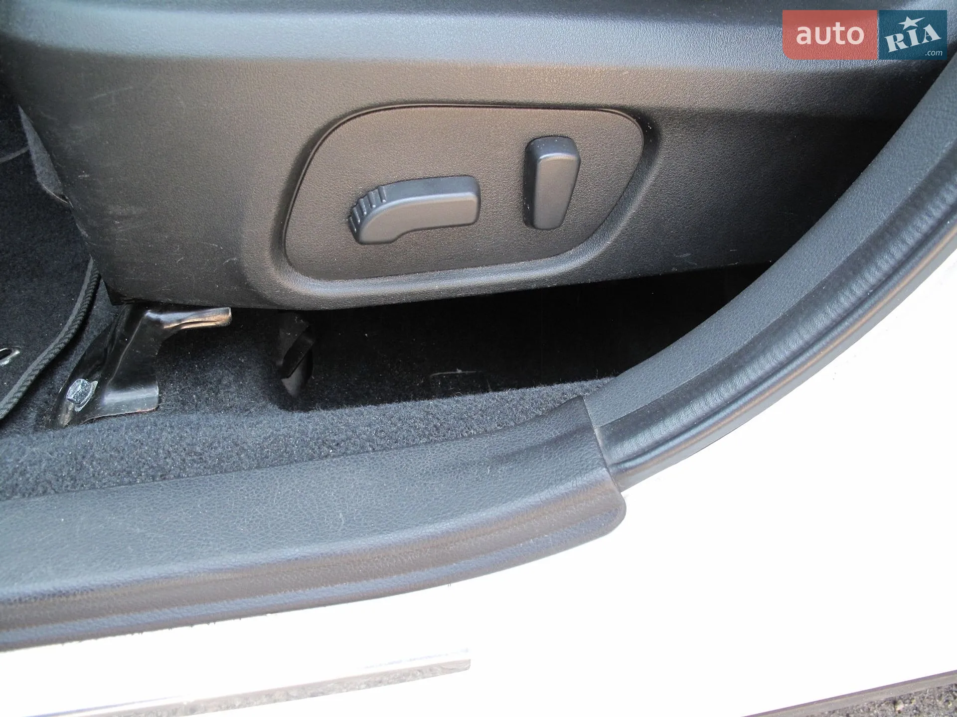 Subaru Forester 2013 VIN JF1SJ5LC5DG019791 фото оголошення 28 з 94