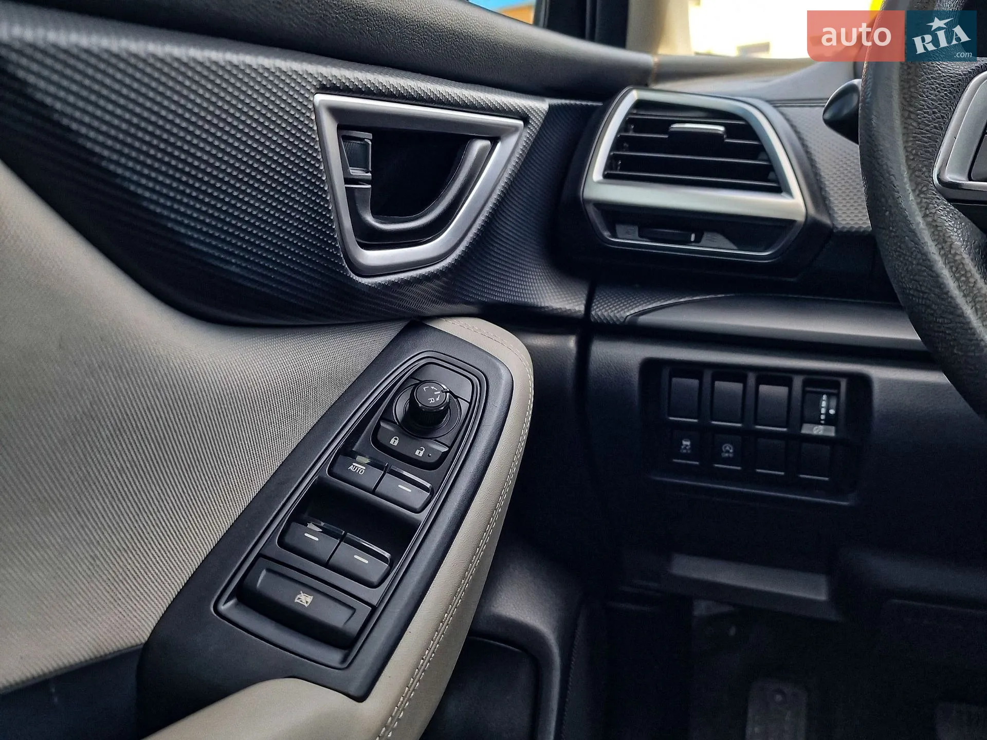 2019 Subaru Forester - мініатюра 14