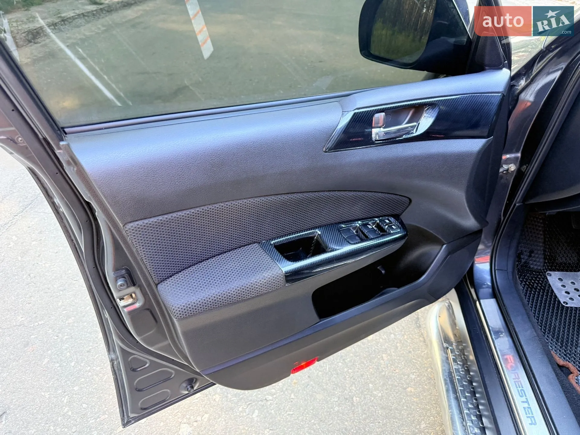 2010 Subaru Forester - мініатюра 35