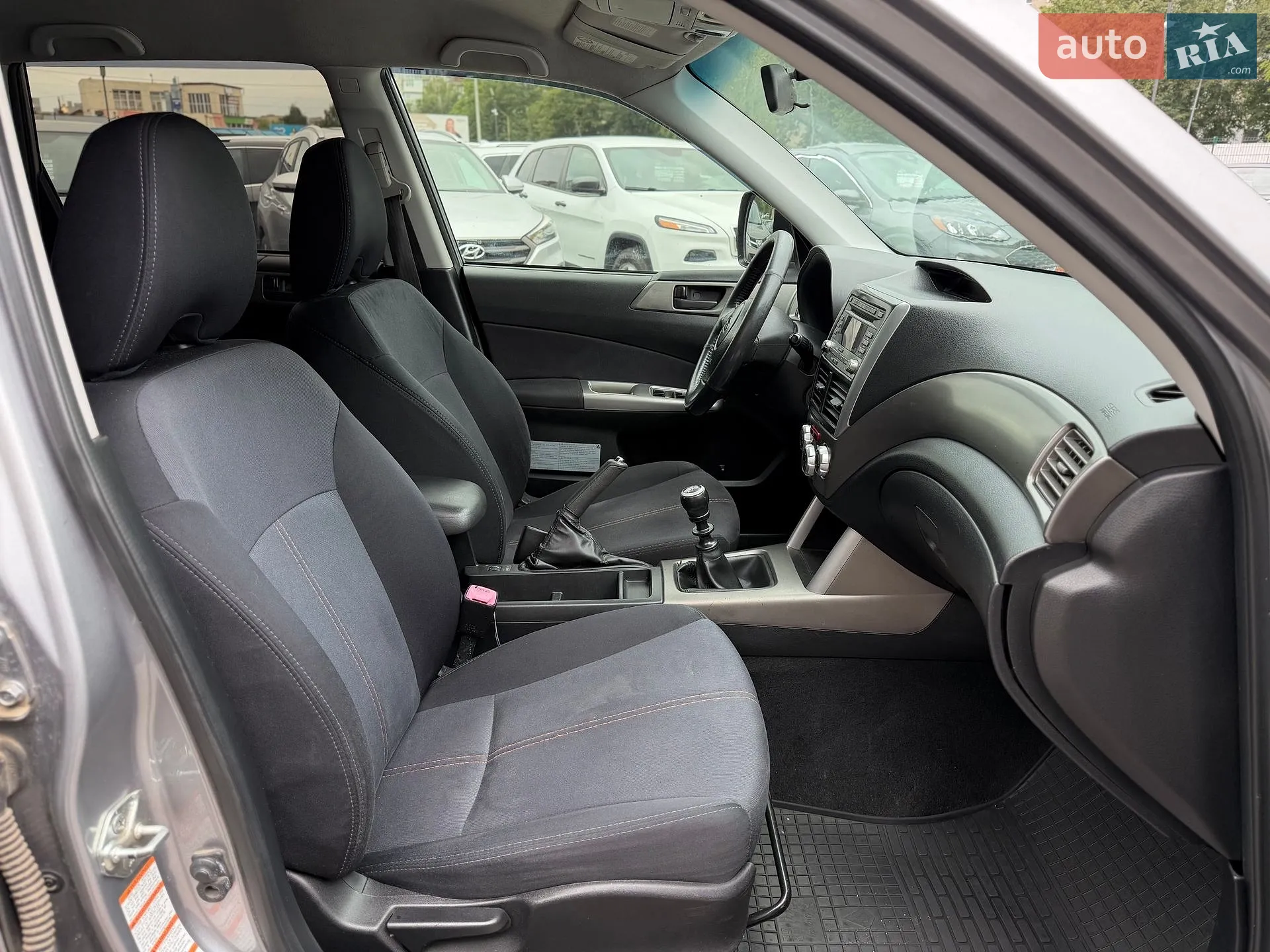 2010 Subaru Forester - мініатюра 28