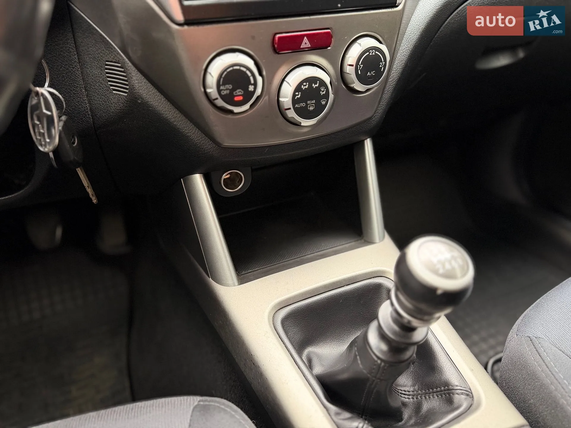 2010 Subaru Forester - мініатюра 37