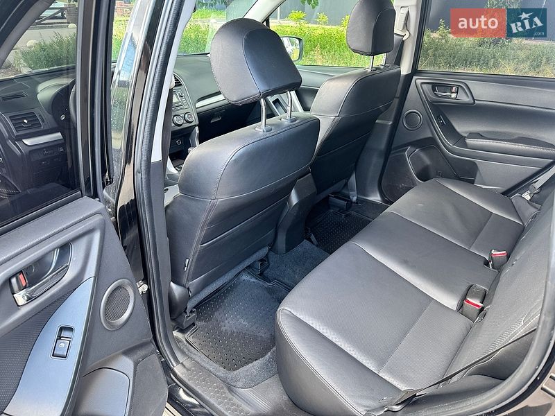 Внедорожник / Кроссовер Subaru Forester 2013 в Киеве