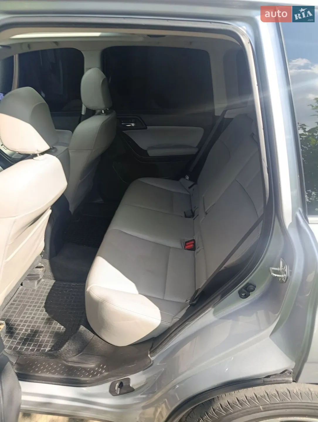 2018 Subaru Forester - мініатюра 9