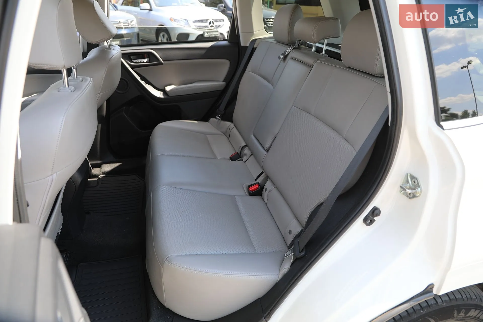 2015 Subaru Forester - мініатюра 14