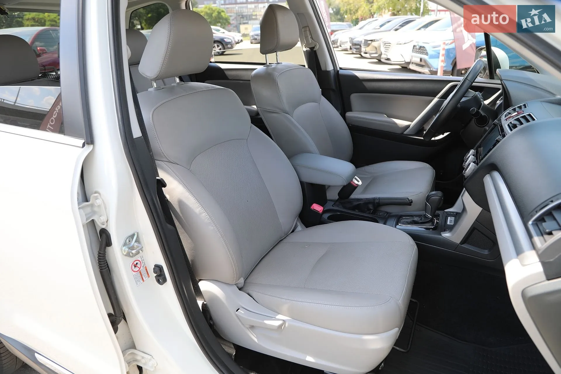 2015 Subaru Forester - мініатюра 16